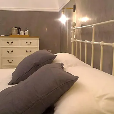 Bed & Breakfast Il Vicolo - 4*